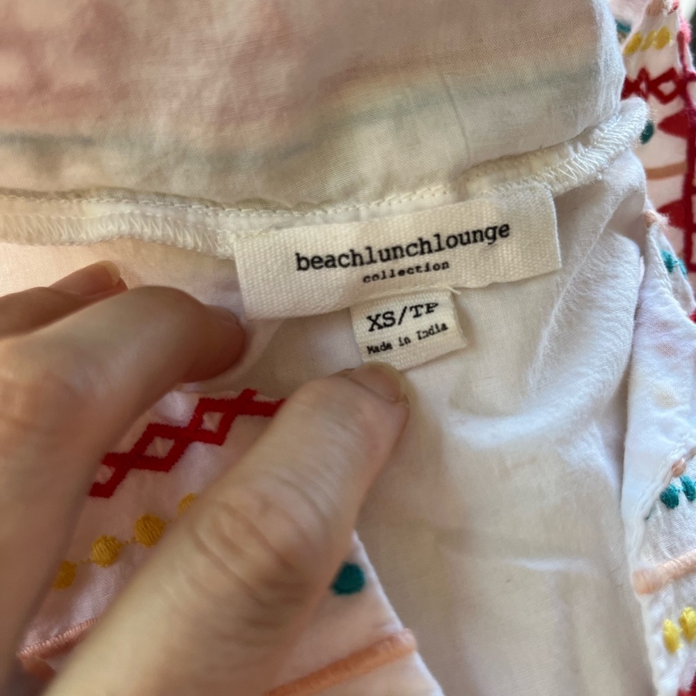BeachLunchLounge Embroidered Blouse XS - Picture 3 of 6
